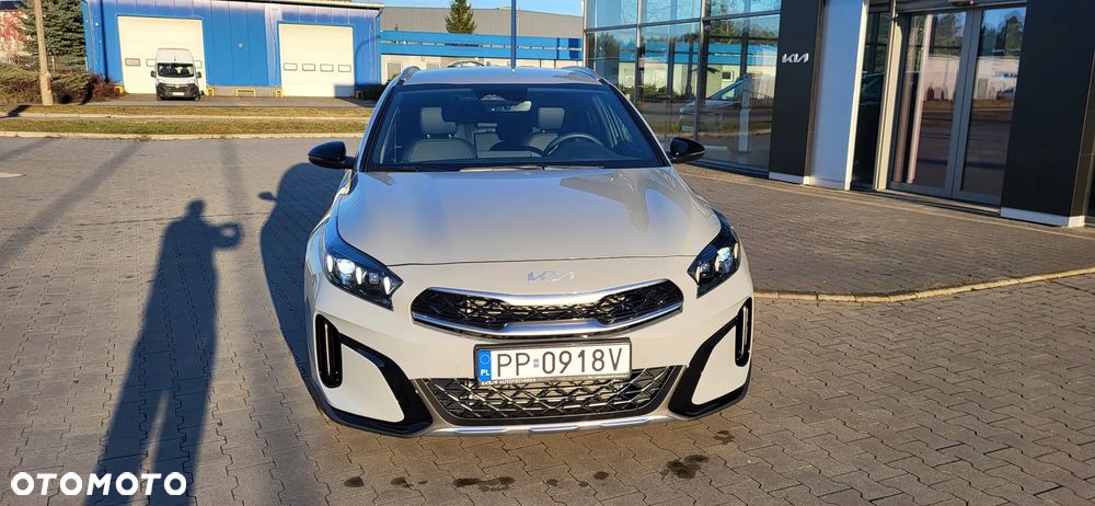 Kia XCeed 1.6 T-GDI Tribute DCT - 3