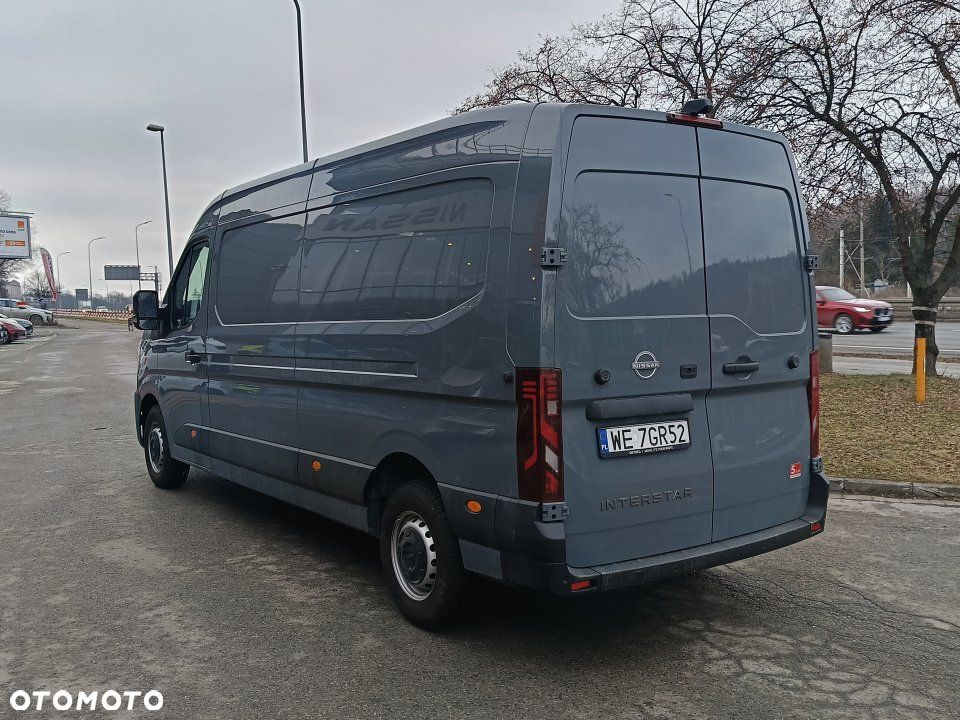 Nissan Interstar - 4