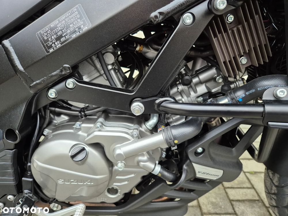 Suzuki V-STROM - 13