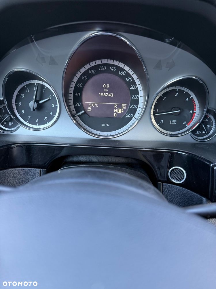 Mercedes-Benz Klasa E 350 CDI 4-Matic BlueEff Avantgarde - 10