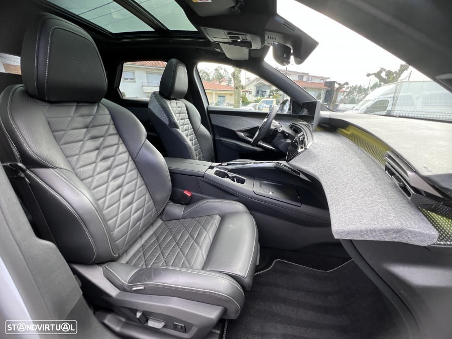 Peugeot E-3008 73 kWh GT - 28