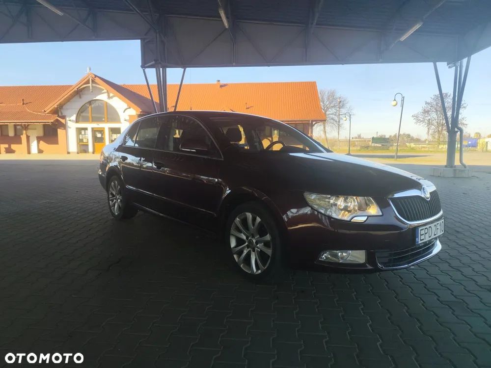 Skoda Superb 2.0 TDI Elegance - 6