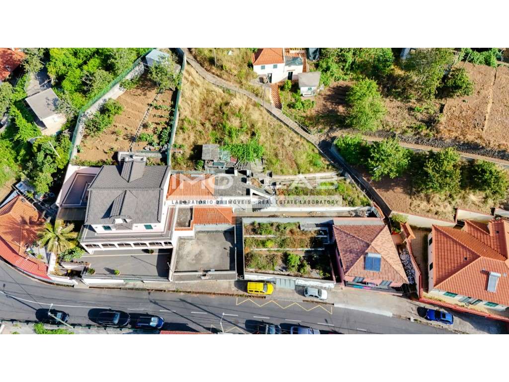 Moradia T2 - Ampla Garagem - Câmara de Lobos - Grande imagem: 4/45