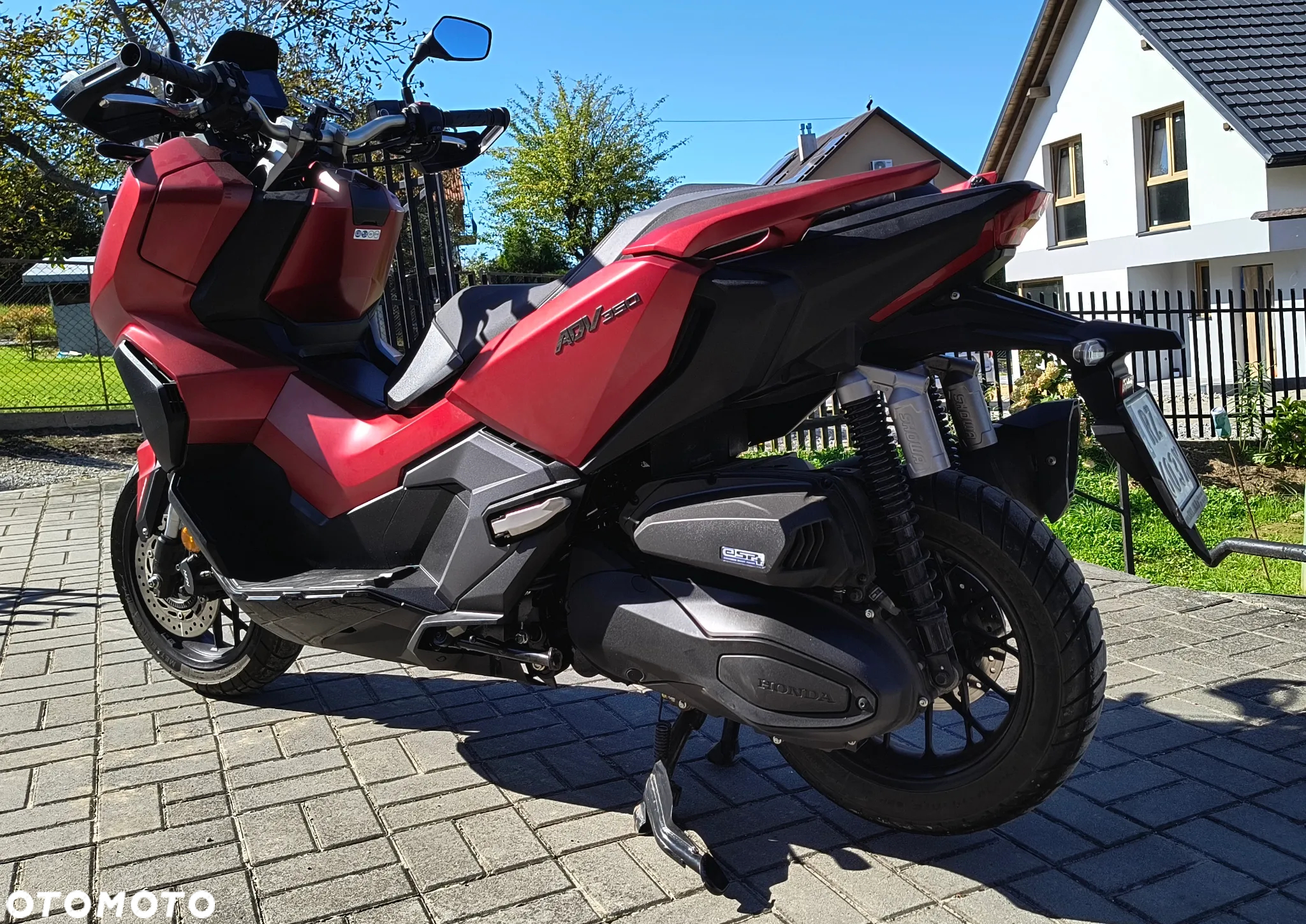 Honda ADV350 - 4
