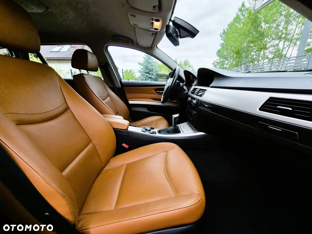 BMW Seria 3 - 11