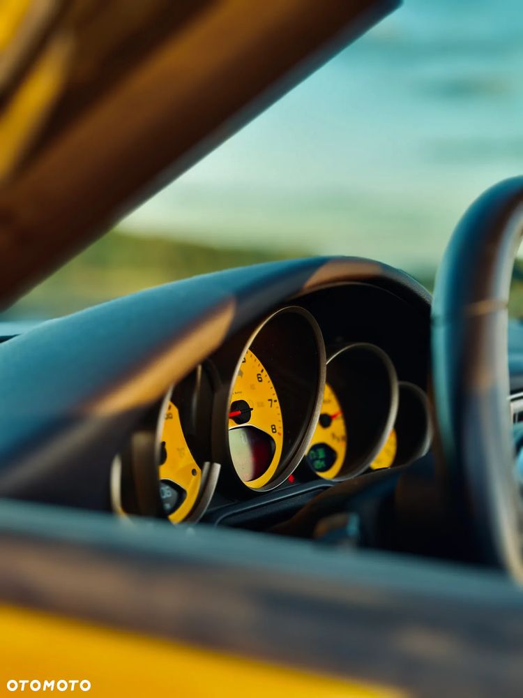 Porsche 911 Carrera S Tiptronic - 13