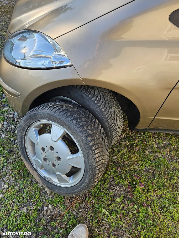 Mercedes-Benz A 150 Autotronic Elegance - 6