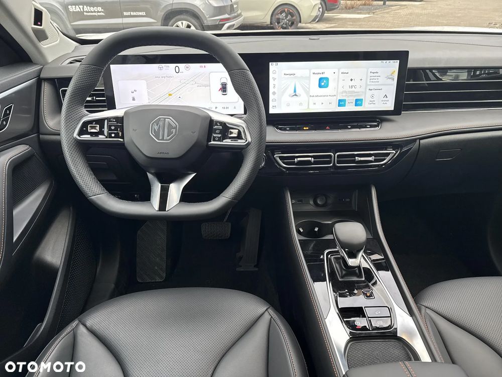 MG HS 1.5 T-GDI Exclusive DCT - 10