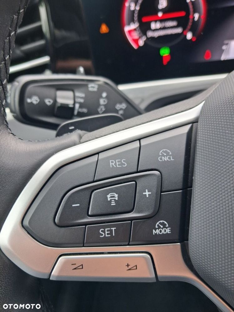 Volkswagen Passat - 29