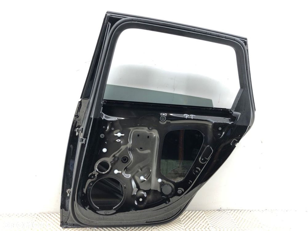 DRZWI PRAWY TYŁ LY9B  AUDI A4 B9 Avant (8W5, 8WD) 2015 - 2025 2.0 TDI 110 kW [150 KM] olej - 8