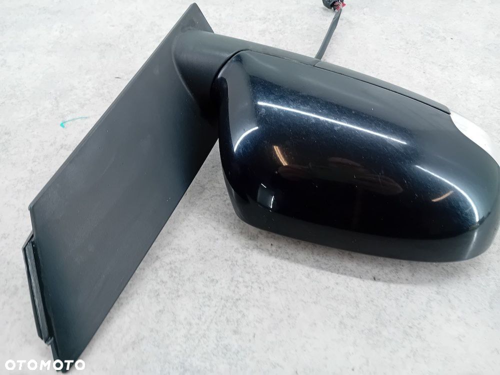 LUSTERKO PRAWE VW TOURAN I FL - 6