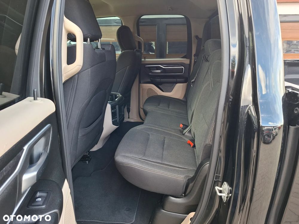 Dodge RAM 5.7 4x4 - 12