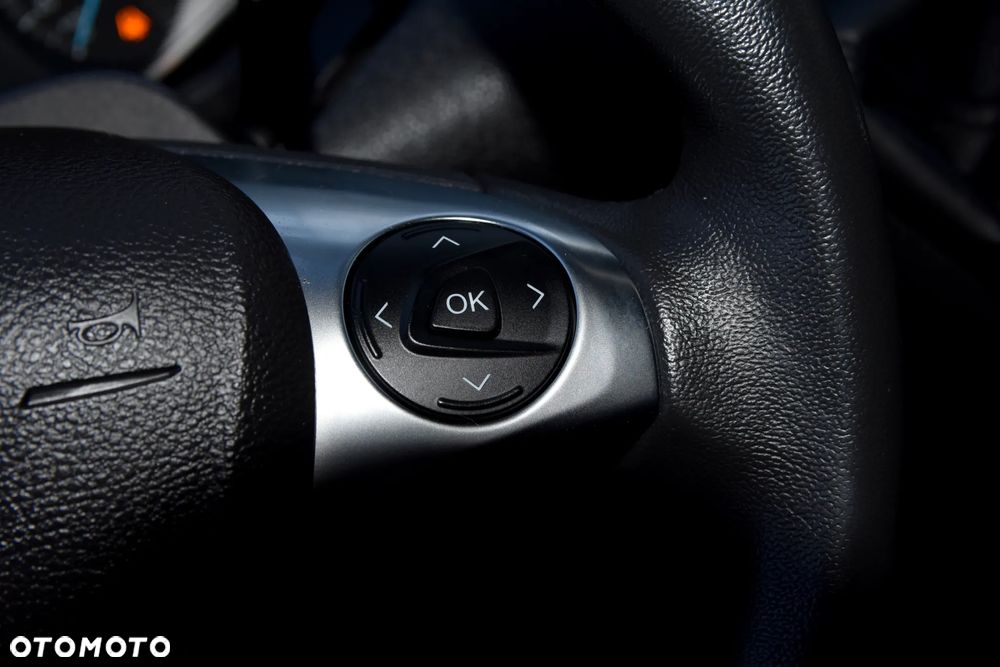 Ford Transit Custom 300 L2H1 VA Titanium - 31