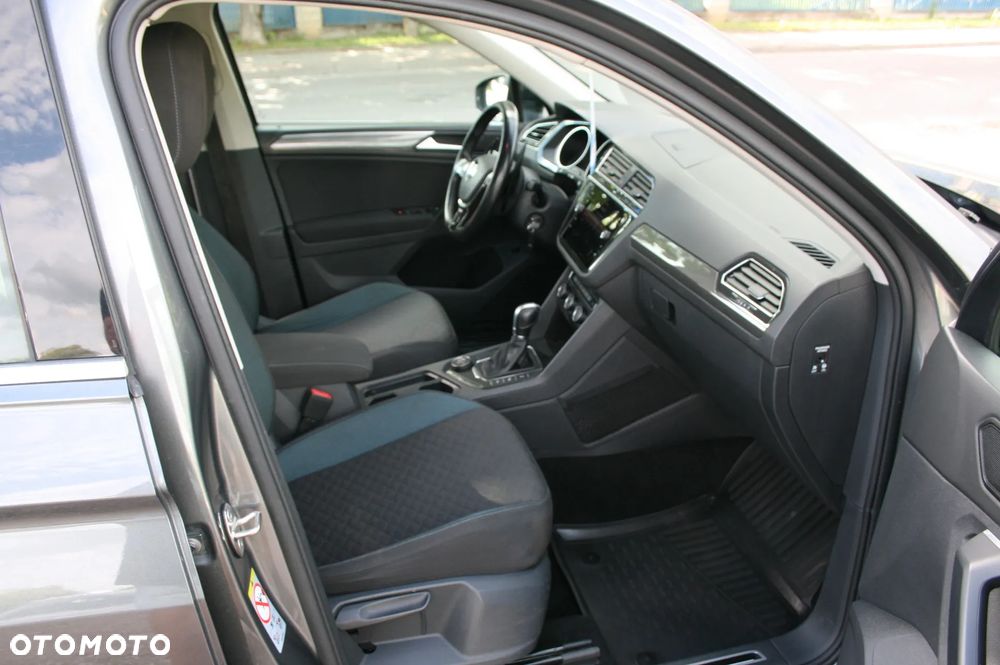 Volkswagen Tiguan 2.0 TDI SCR 4Motion DSG IQ.DRIVE - 16