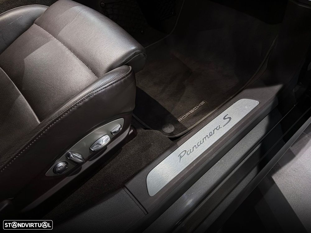 Porsche Panamera S E-Hybrid - 41