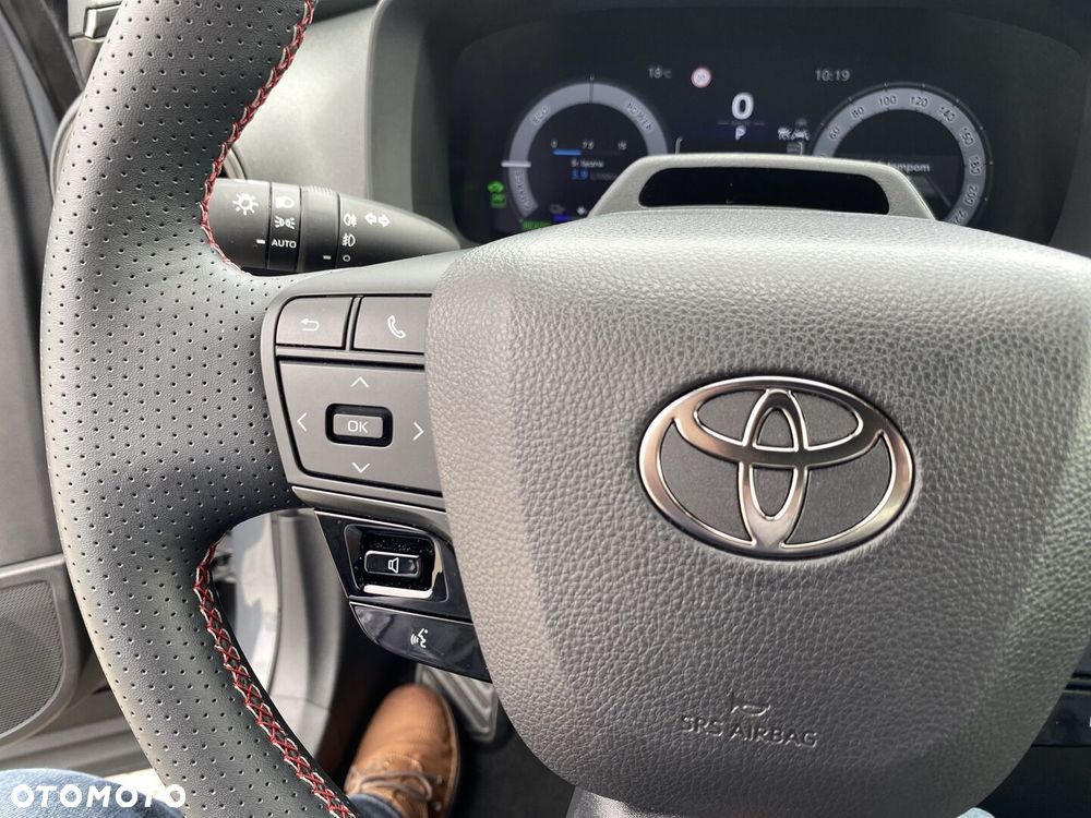 Toyota C-HR - 14