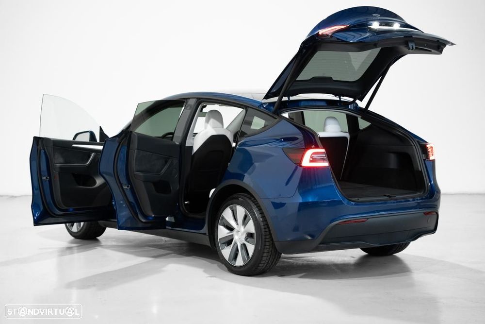 Tesla Model Y 2022 photo 5