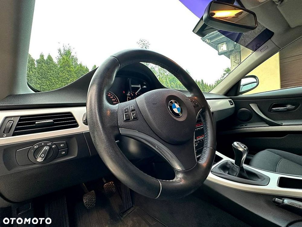 BMW Seria 3 - 9
