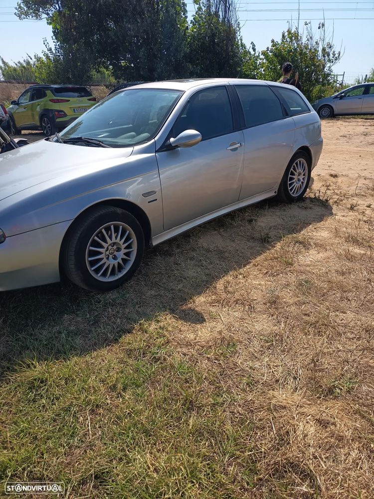 Alfa Romeo 156 1.9 JTD - 8