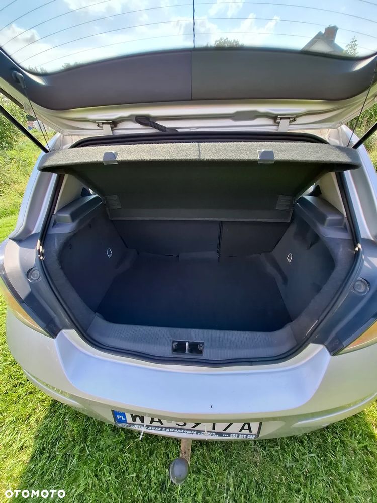 Opel Astra 1.4 Essentia - 7