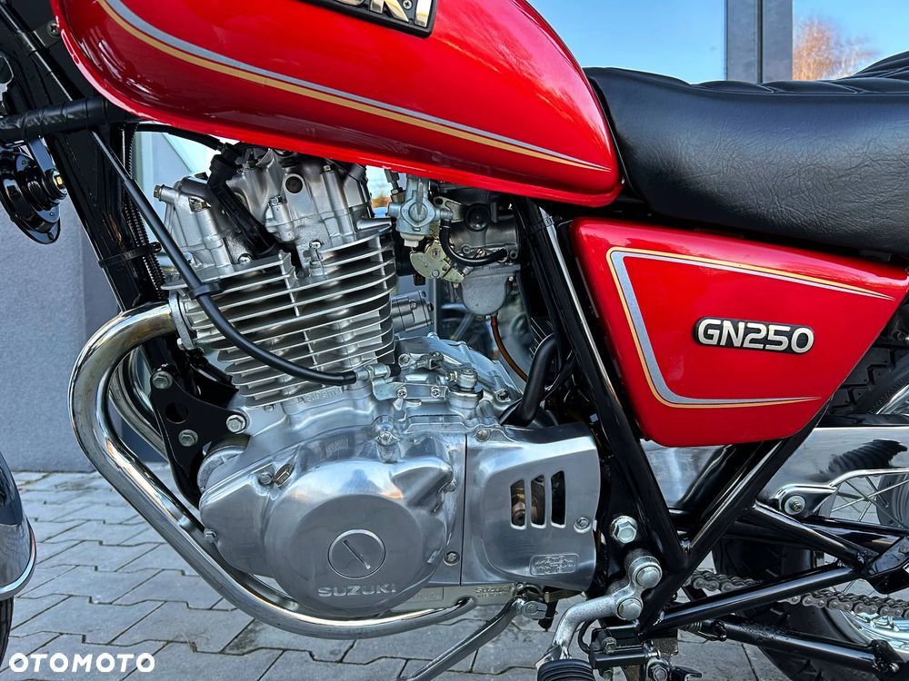 Suzuki GN - 19