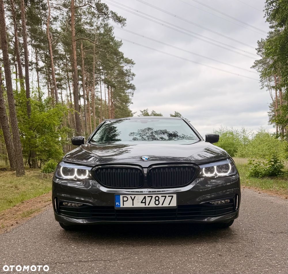 BMW Seria 5 520d Sport Line - 7
