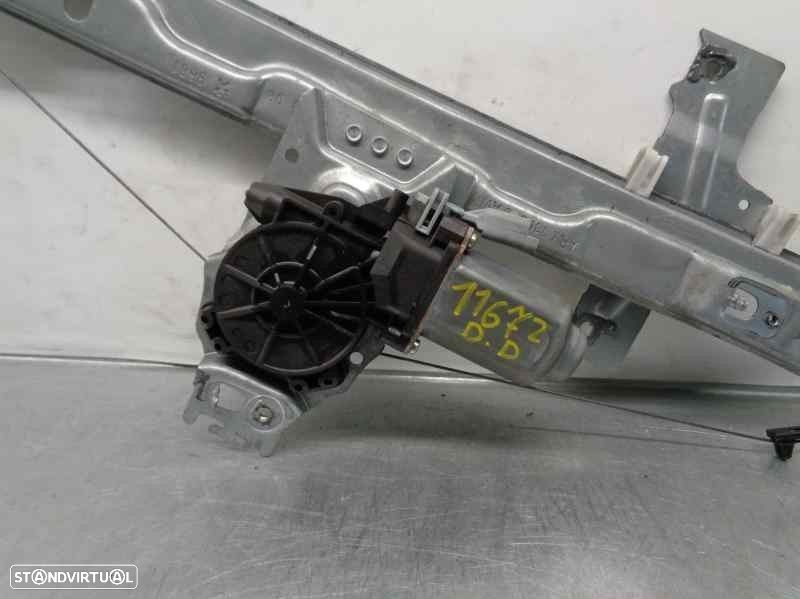 ELEVADOR DE VIDRO FRONTAL DIREITO PEUGEOT 207 2008 - 1