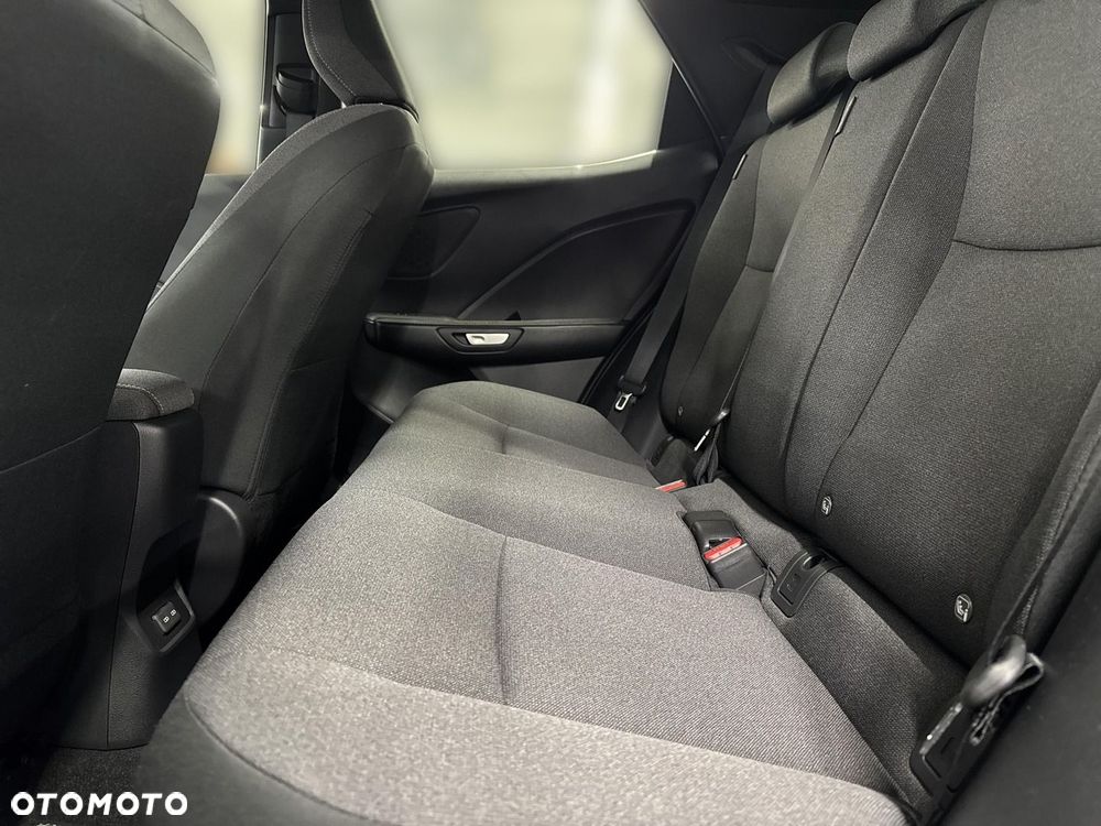 Lexus LBX 1.5 Hybrid - 10