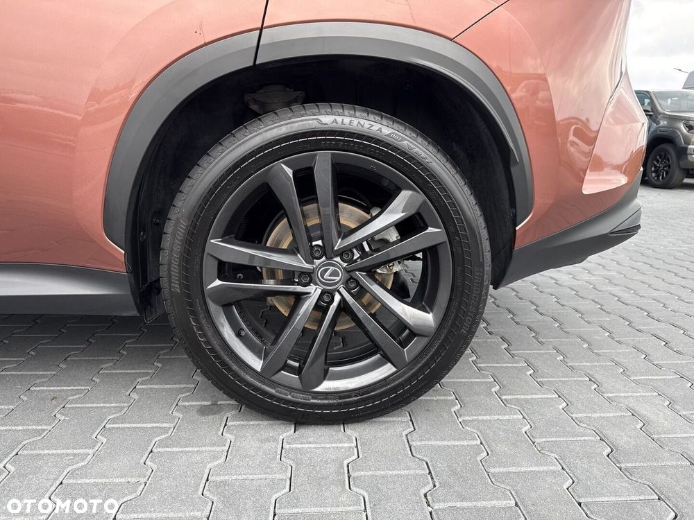 Lexus NX 350h Prestige AWD - 19