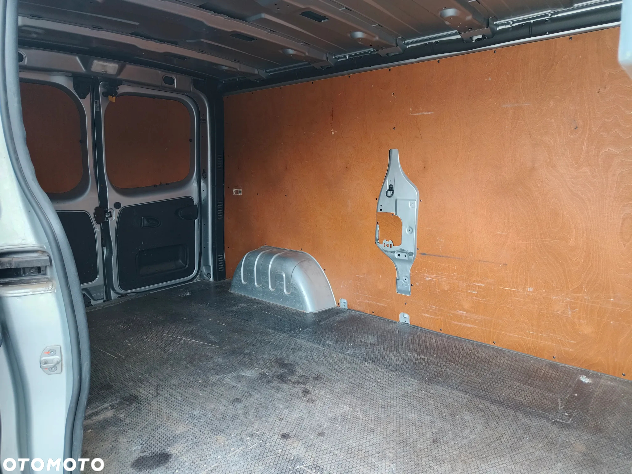 Opel Vivaro L2H1 - 14