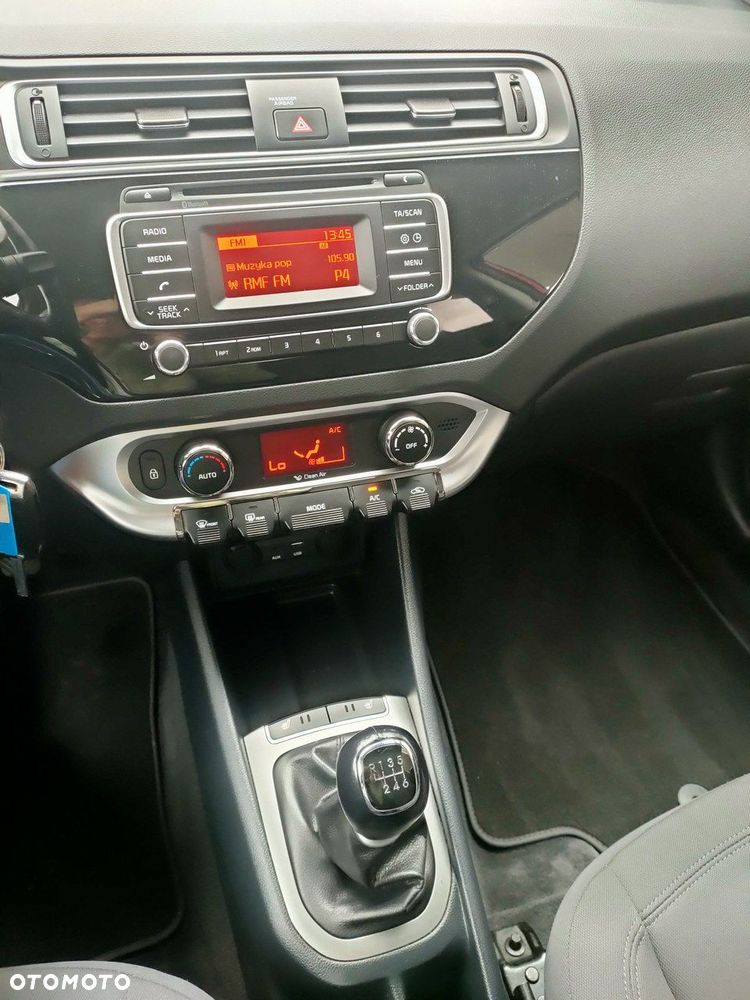 Kia Rio 1.4 XL - 29