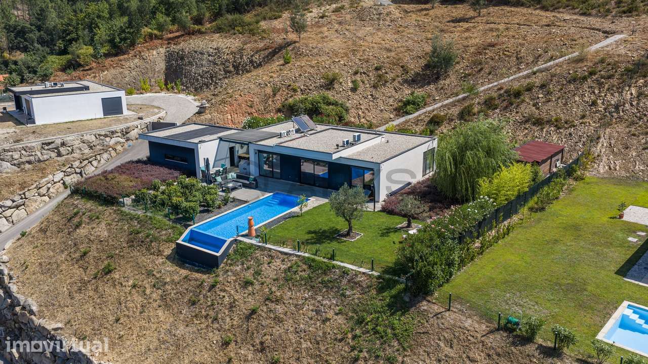 Moradia Térrea T3 com piscina - Grande imagem: 3/41