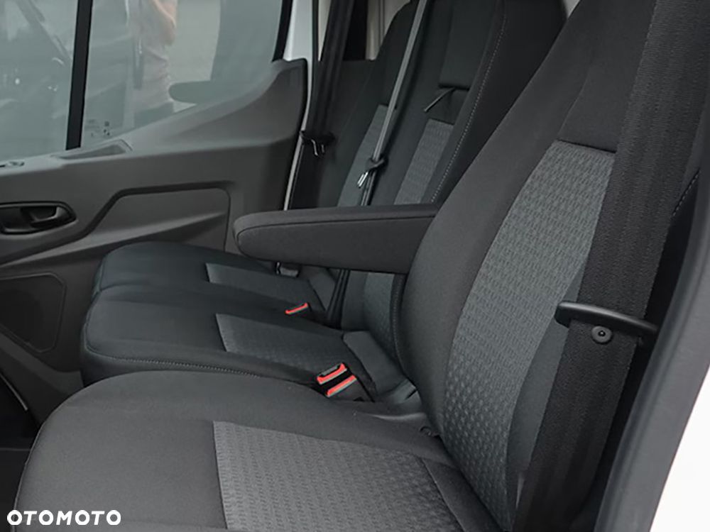 Ford TRANSIT 2.0 ECOBLUE 130KM LDT 6.2 M6 FWD VAN TREND 350 L3 AWD - 9