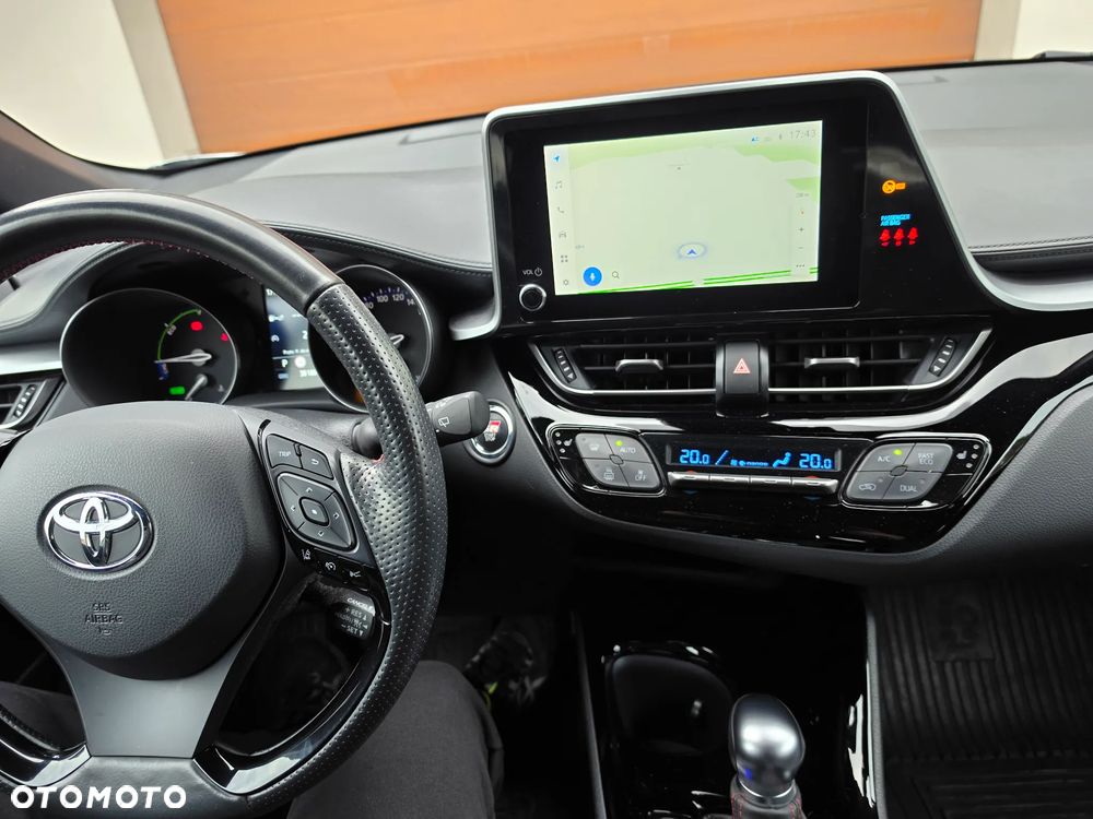 Toyota C-HR - 14