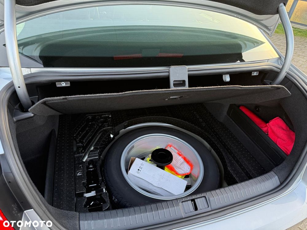 Volkswagen Passat 1.8 TSI BMT Highline - 3