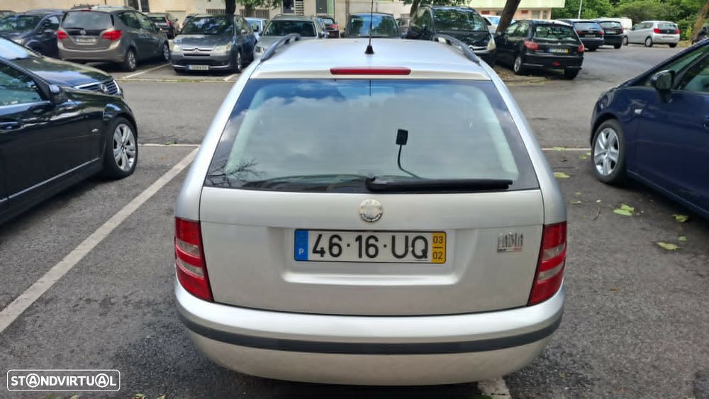 Skoda Fabia Break 1.4 Style - 6