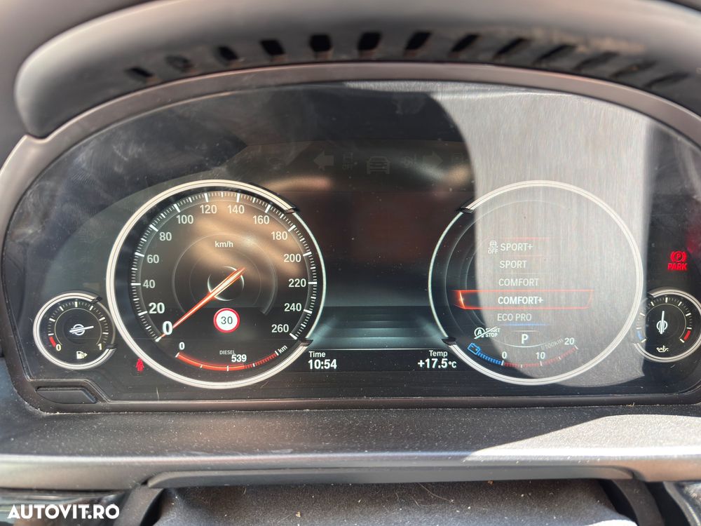 BMW Seria 5 530d xDrive AT - 21