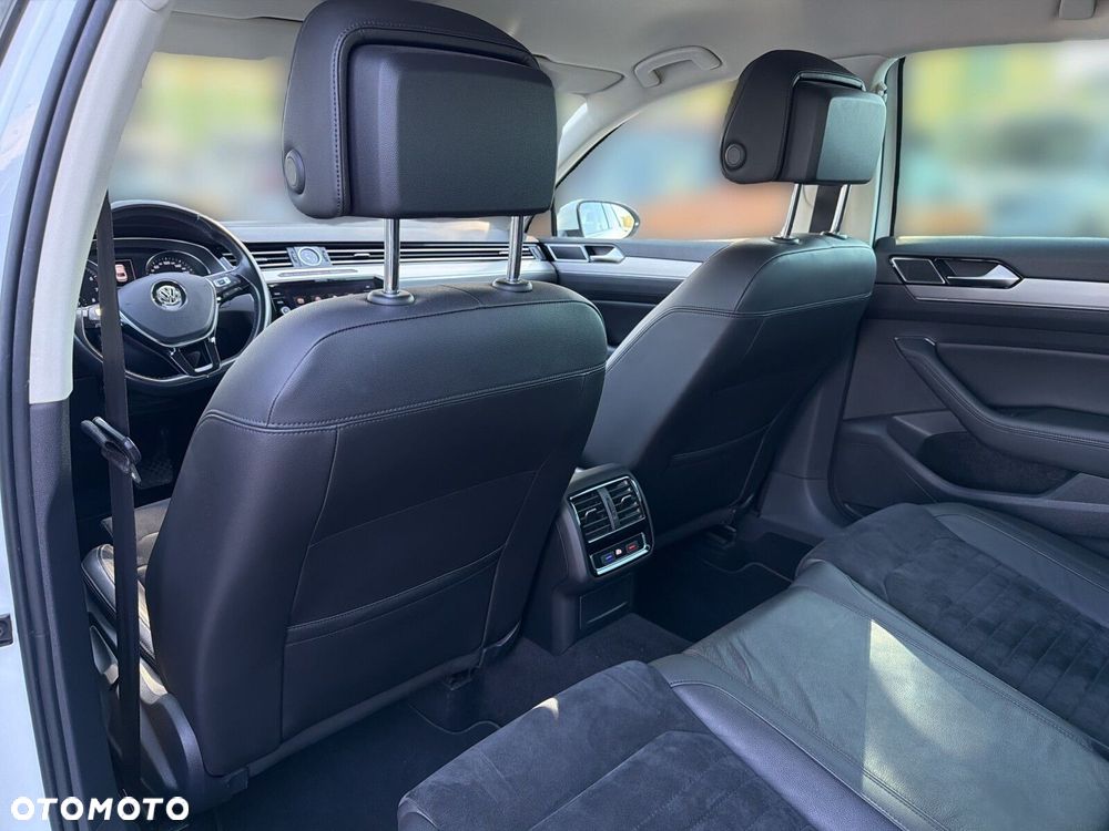 Volkswagen Passat 1.5 TSI EVO Highline DSG - 31