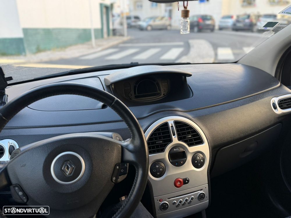 Renault Modus 1.5 dCi Dynamique - 10