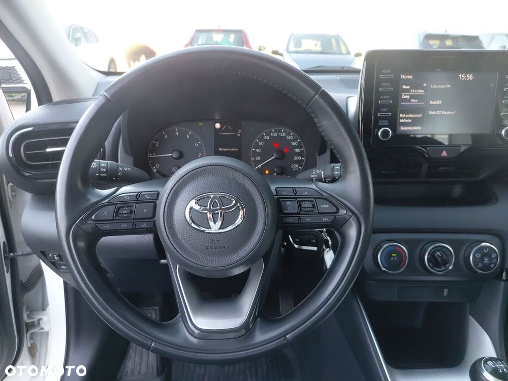 Toyota Yaris 1.5 Comfort - 16