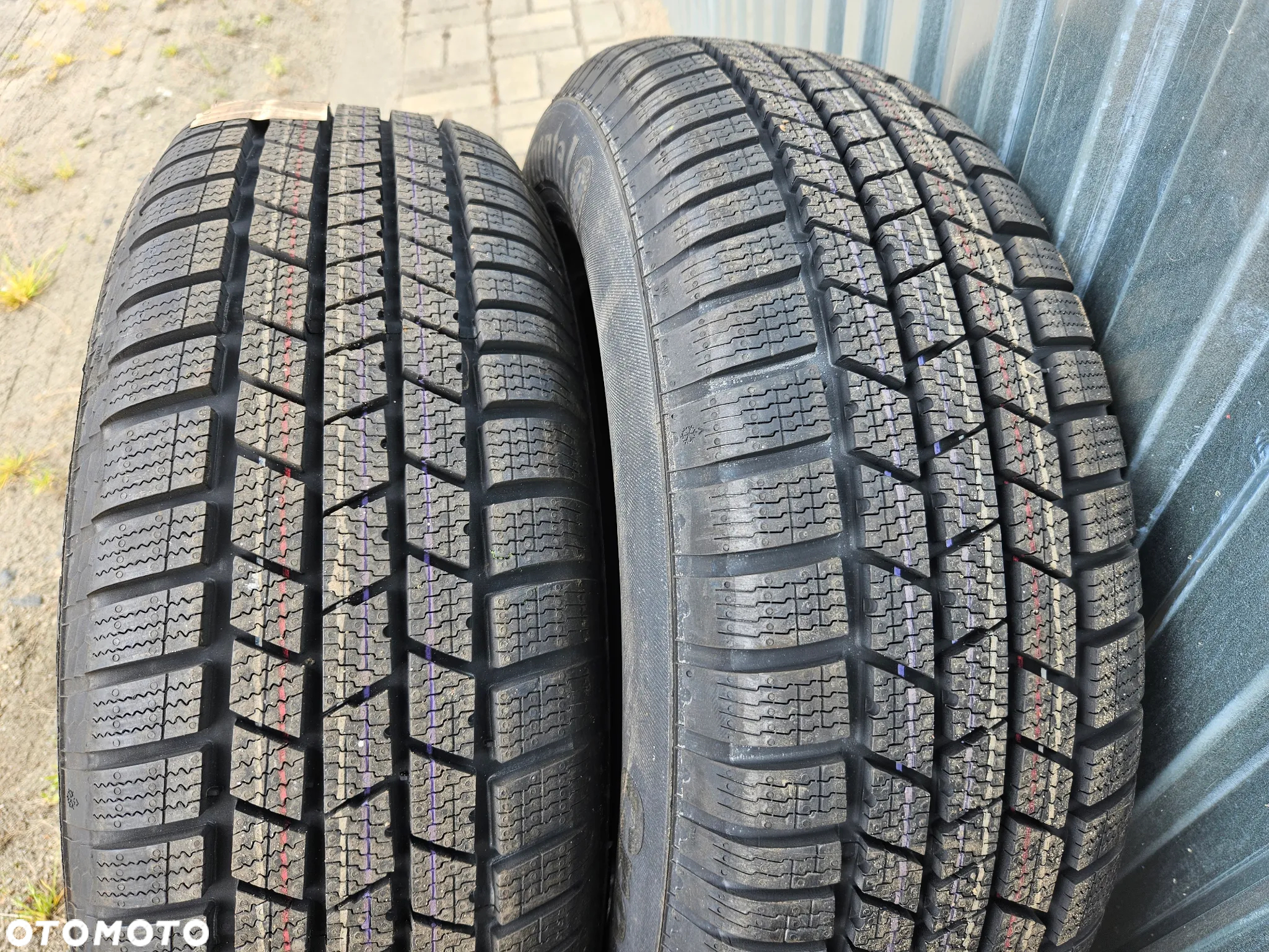 4 x OPONY CONTINENTAL CrossContact Winter 215/65/16 R16 98H. - 3