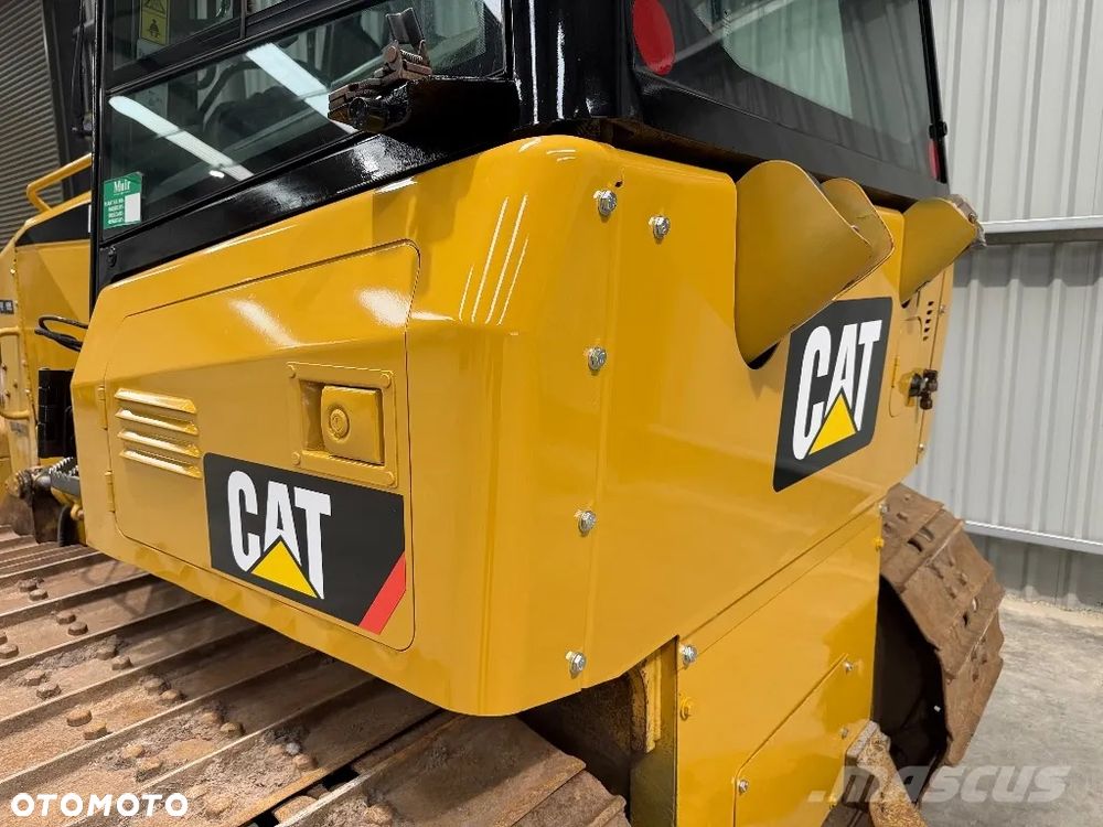Caterpillar D5K LGP - 9