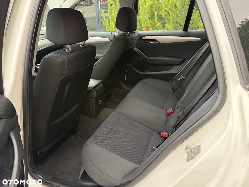 BMW X1 xDrive20d - 12