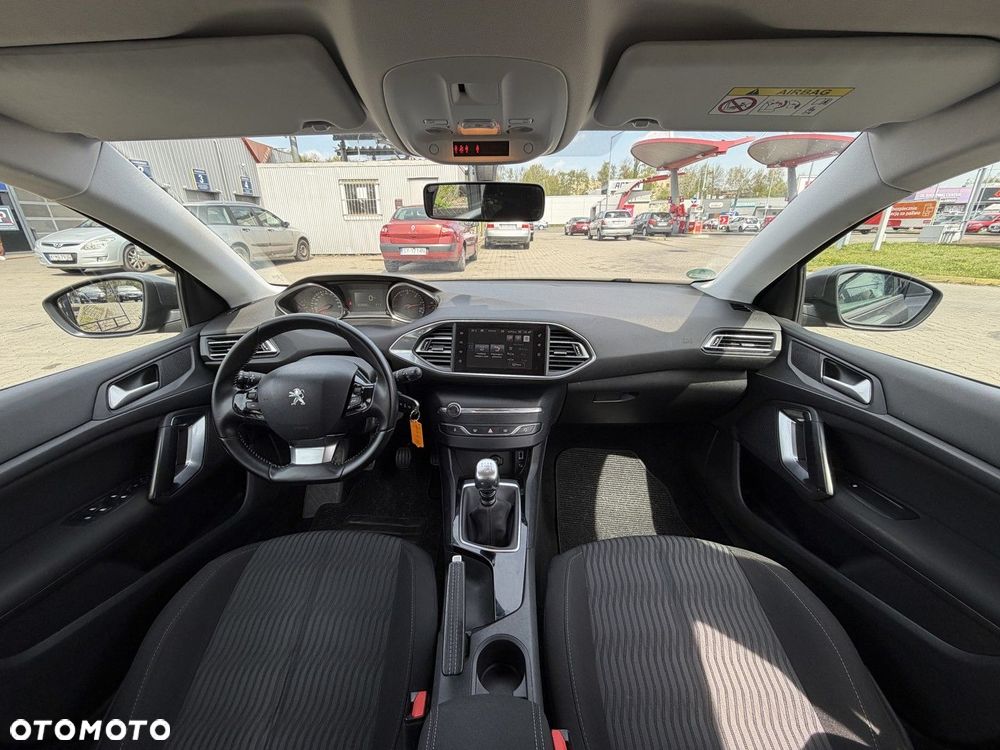 Peugeot 308 - 16