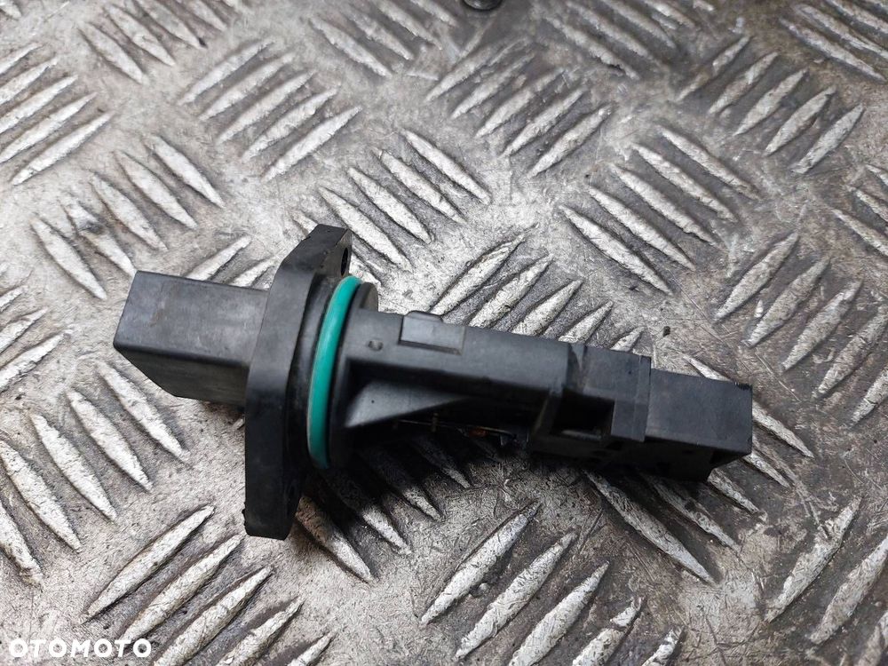 PRZEPŁYWOMIERZ PORSCHE CAYENNE I 3.2 V6 F00C2G2076 - 2