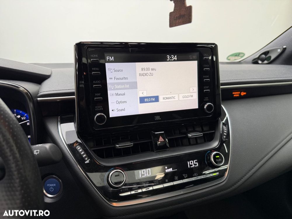 Toyota Corolla 2.0 HSD Exclusive Plus GR Sport Bi-Tone - 14