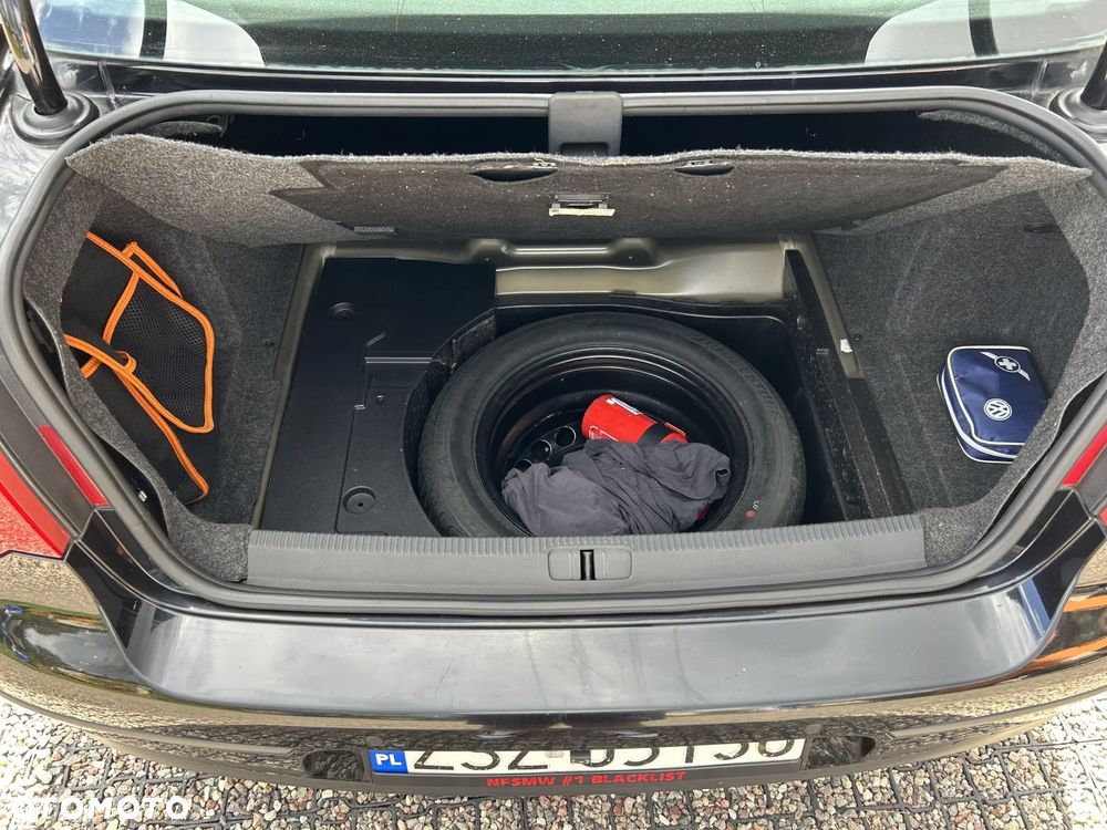 Volkswagen Passat - 9