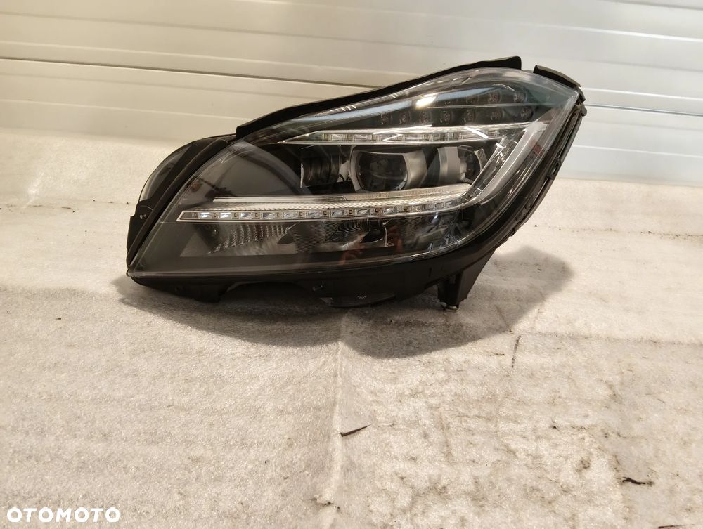 Mercedes-Benz CLS W218 PERFORMANCE LED PRZÓD STRONA LEWA A2188203359 - 1