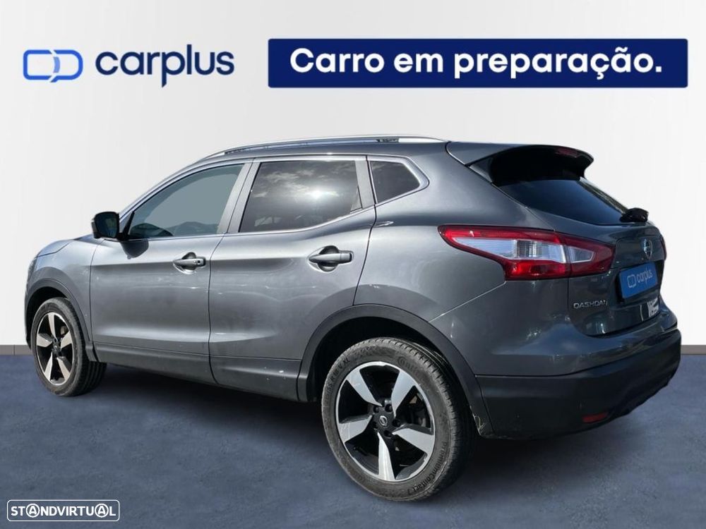 Nissan Qashqai 1.5 dCi N-Connecta - 2