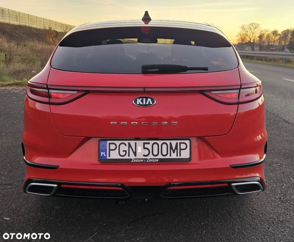 Kia ProCeed 1.4 T-GDI DCT7 OPF GT LINE - 12